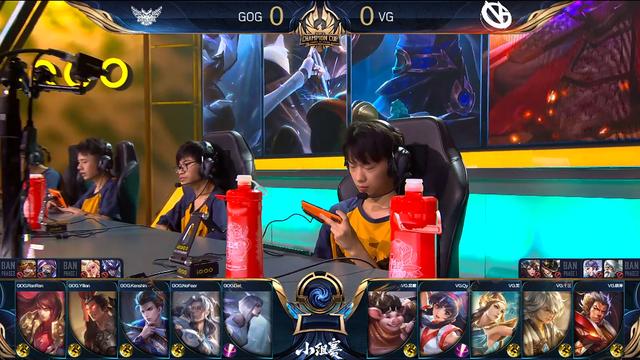 据当地记者 据当地记者