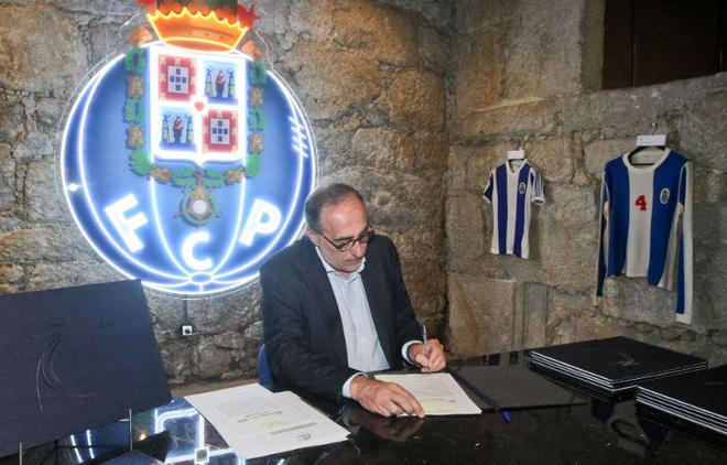 肉的直接击 肉的直接击